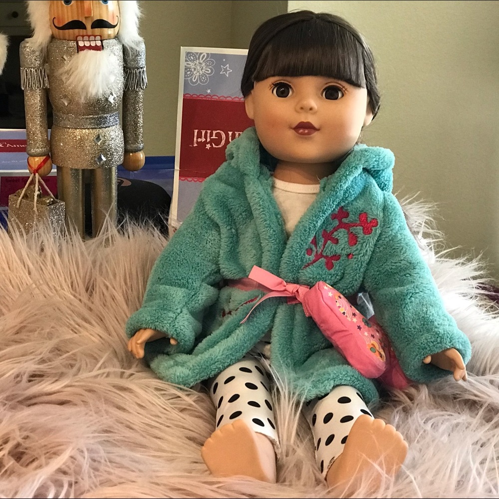 Does Not Come- W\ Doll Only The Bathroom-Pillow View 3